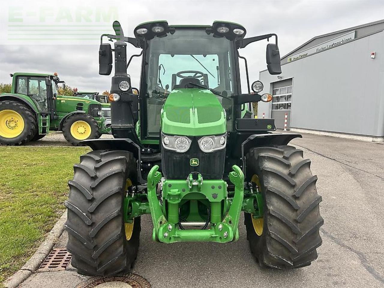 John Deere 6090m - جرار: صور 3 John Deere 6090m - جرار: صور 3