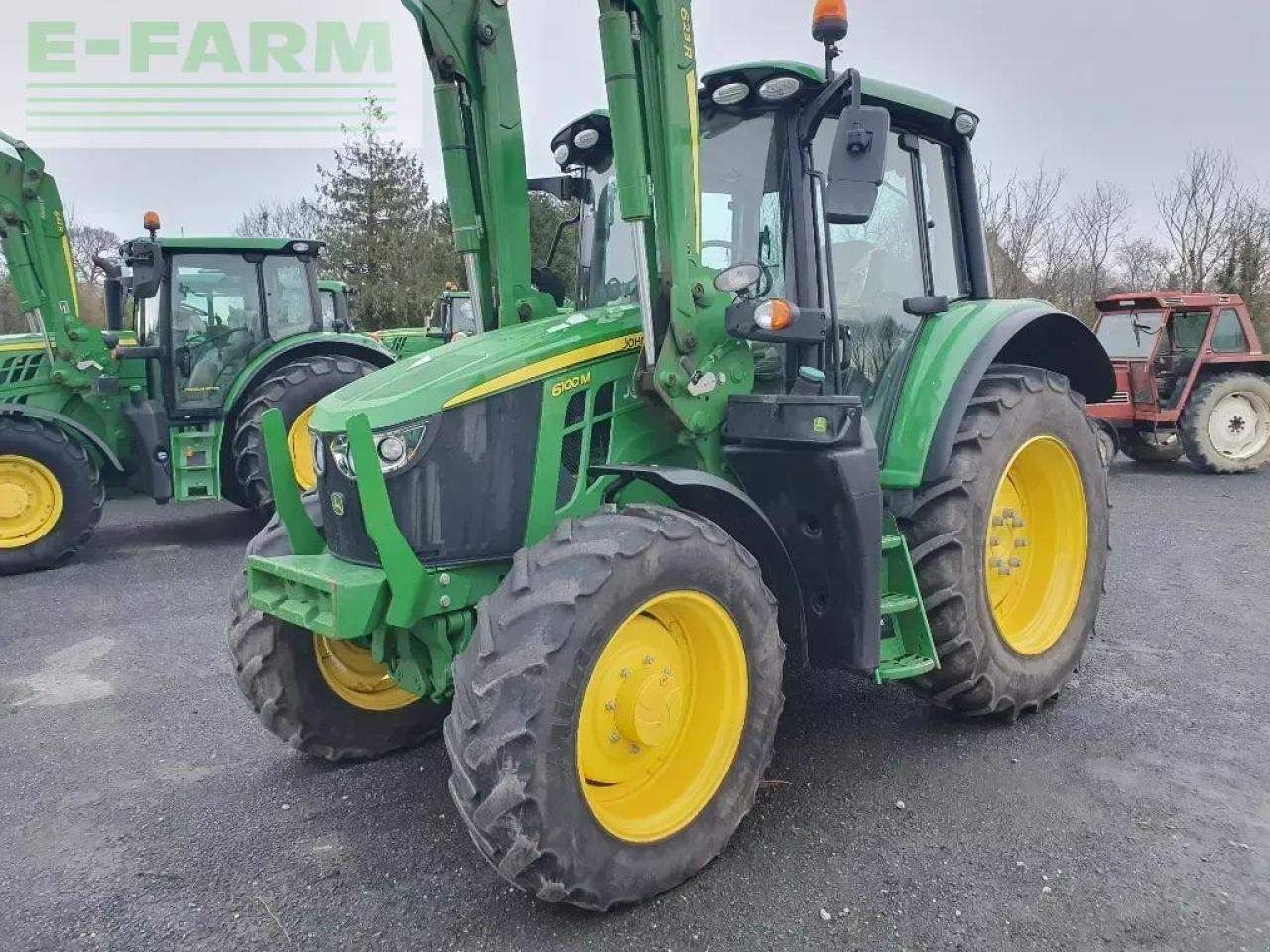 جرار John Deere 6100 m: صور 9