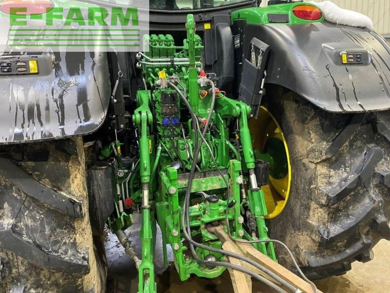 جرار John Deere 6175r autoquad plus 20/20 50km/h: صور 7