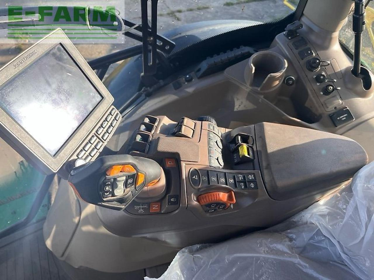John Deere 6250r - جرار: صور 3 John Deere 6250r - جرار: صور 3