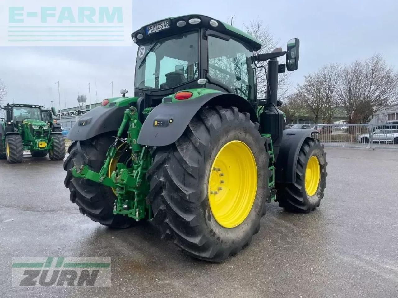 جرار John Deere 6250r: صور 11