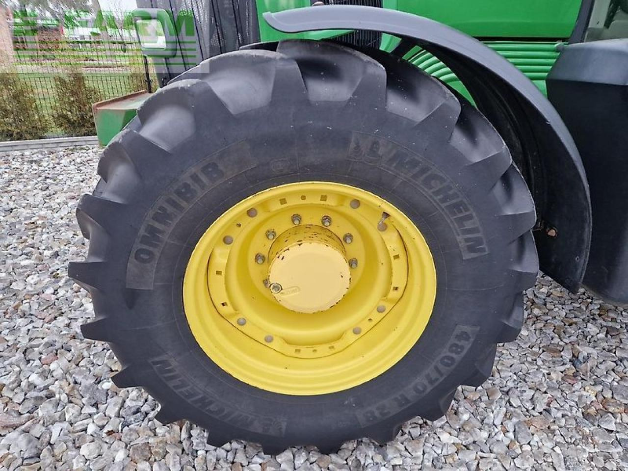 جرار John Deere 6830: صور 18