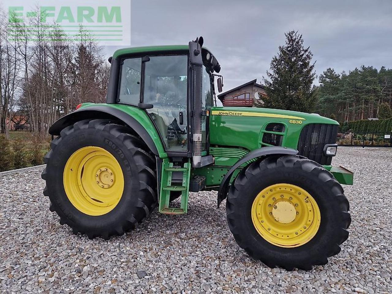 جرار John Deere 6830: صور 22