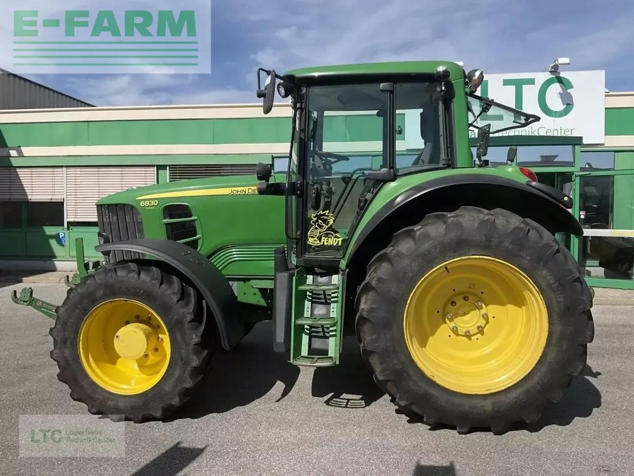 جرار John Deere 6830: صور 9