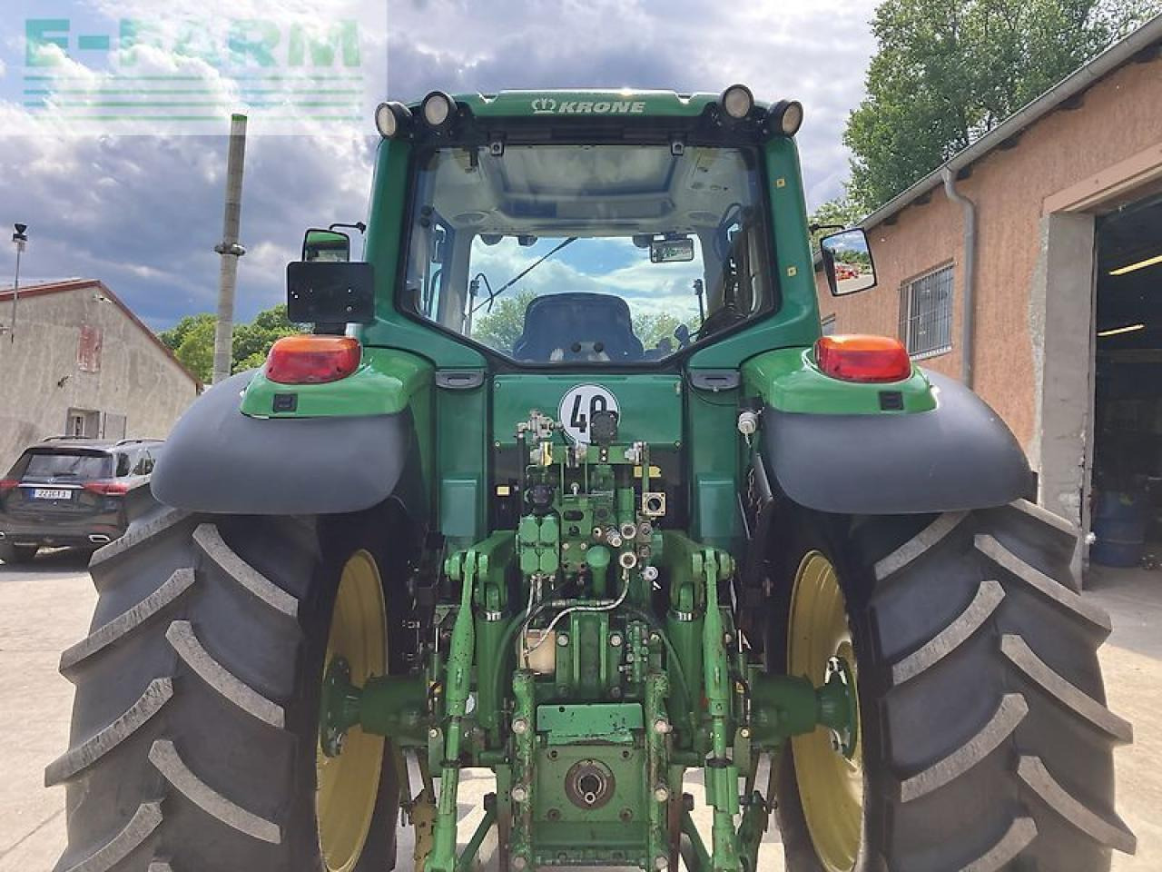 جرار John Deere 6920 s *auto quad*: صور 13