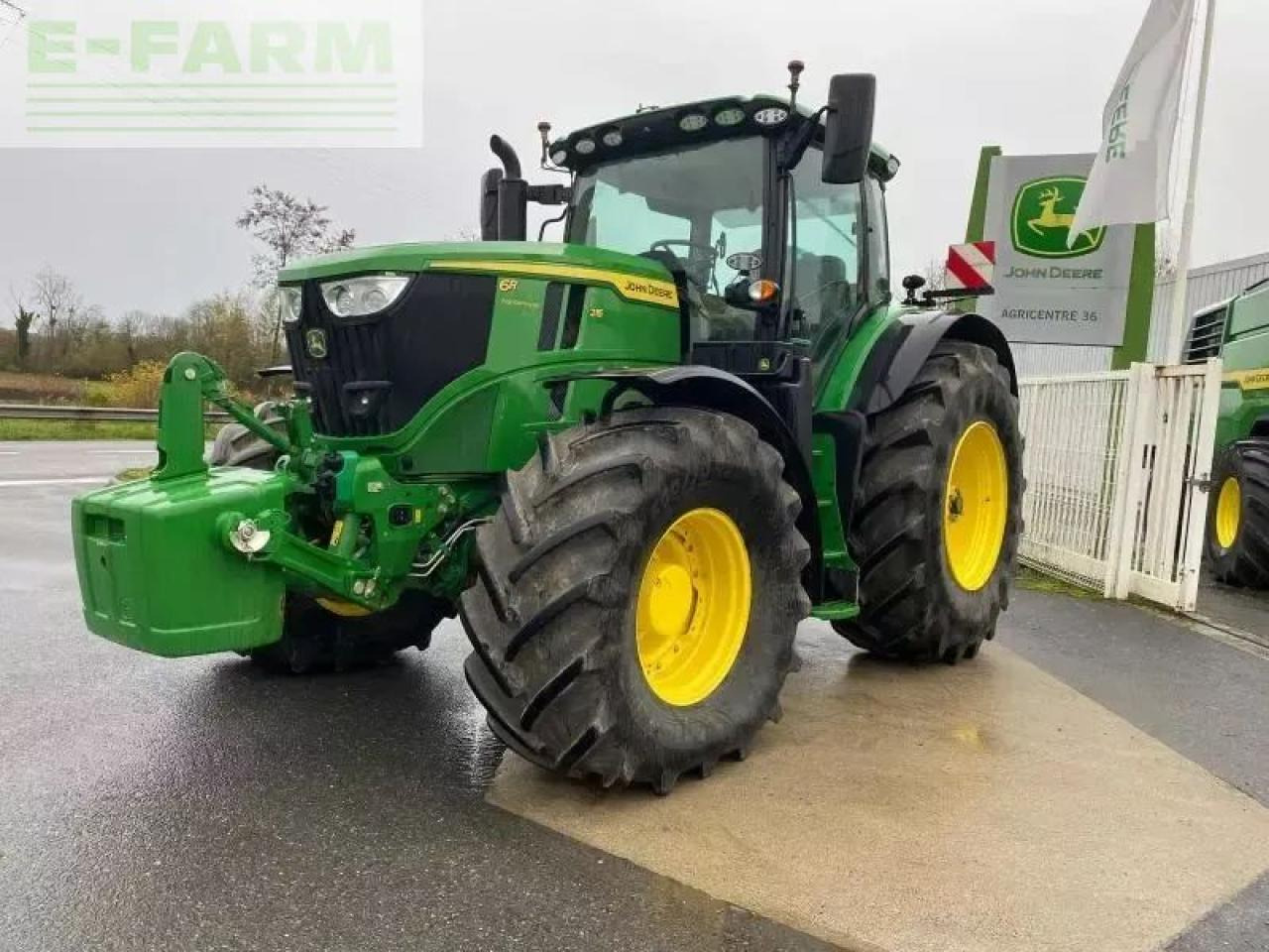 John Deere 6r 215 - جرار: صور 1 John Deere 6r 215 - جرار: صور 1