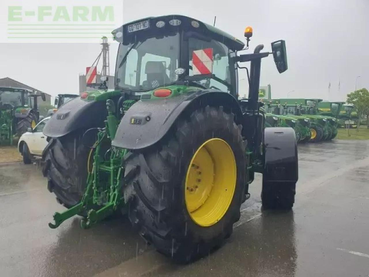 John Deere 6r 215 - جرار: صور 3 John Deere 6r 215 - جرار: صور 3