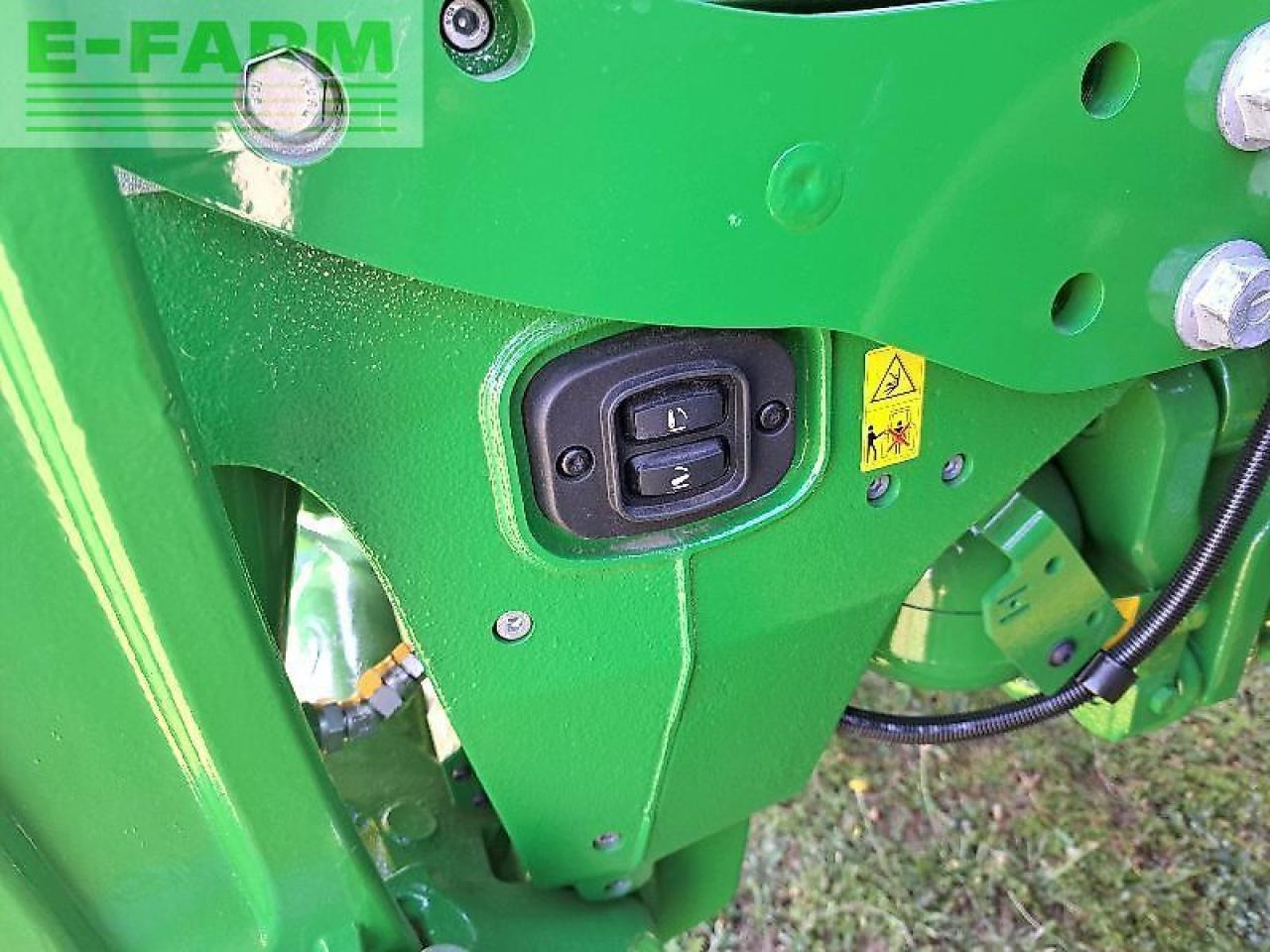 John Deere 6r195 / 6r195 - جرار: صور 5 John Deere 6r195 / 6r195 - جرار: صور 5