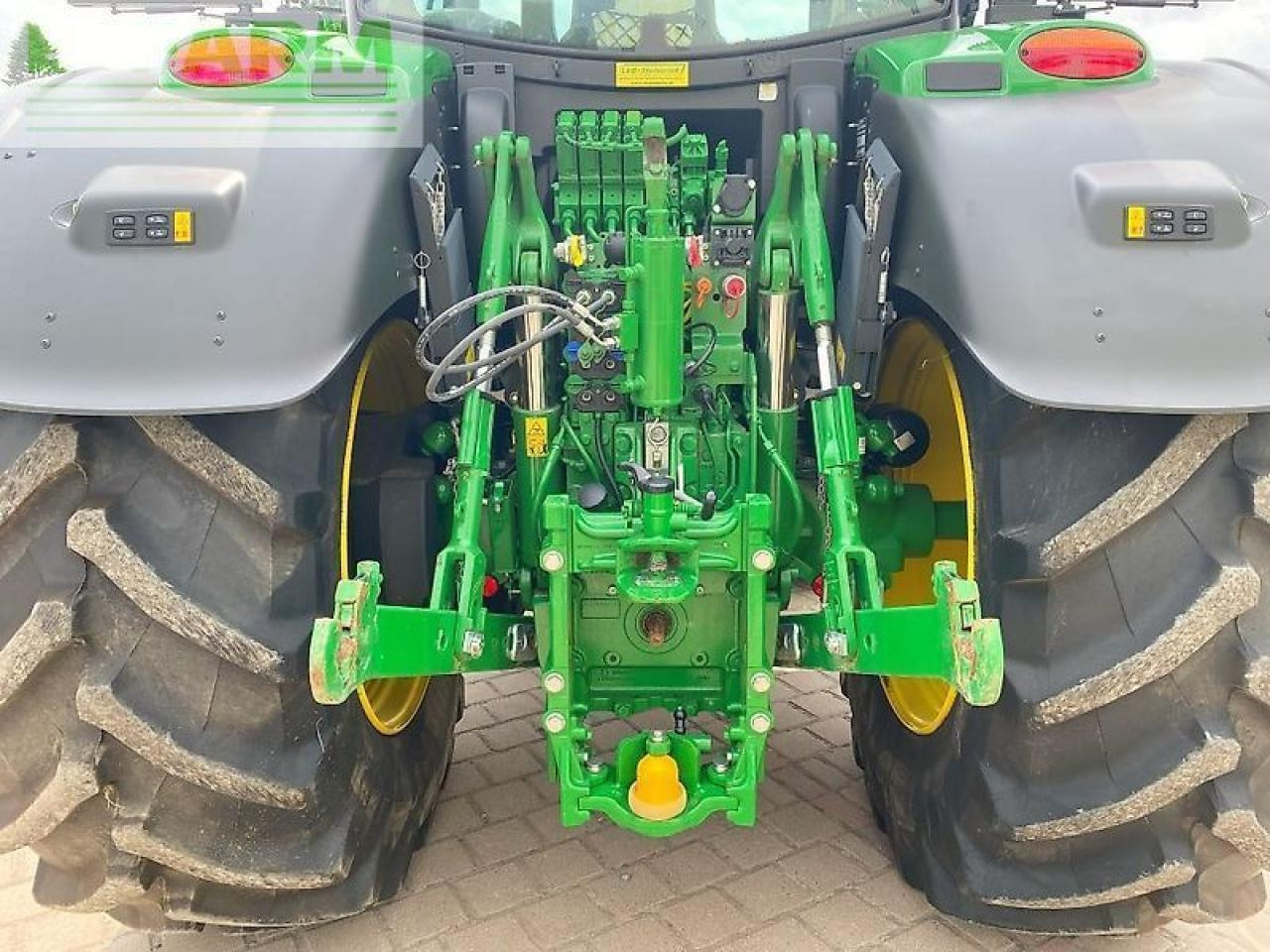 John Deere 6r215 - جرار: صور 5 John Deere 6r215 - جرار: صور 5