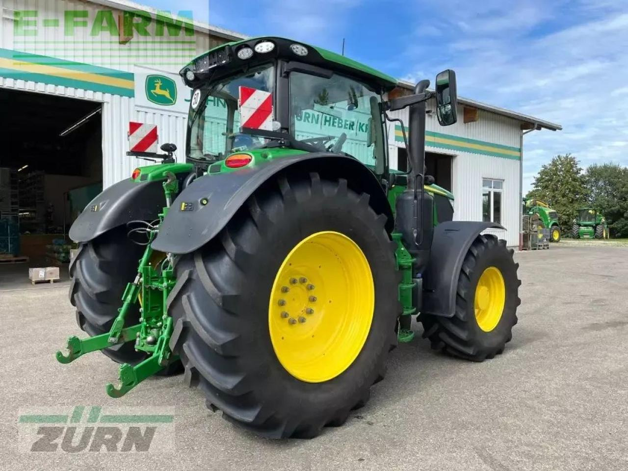 John Deere 6r215 - جرار: صور 5 John Deere 6r215 - جرار: صور 5