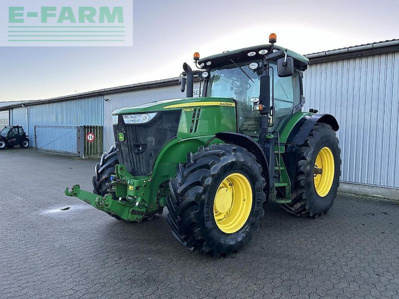 جرار John Deere 7280r: صور 8