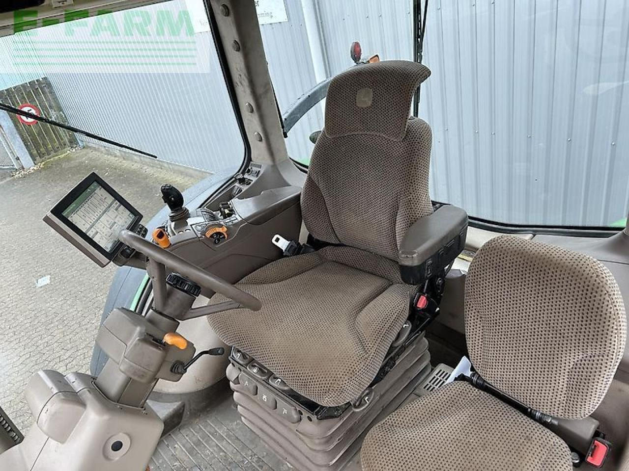 جرار John Deere 7310r: صور 13 جرار John Deere 7310r: صور 13