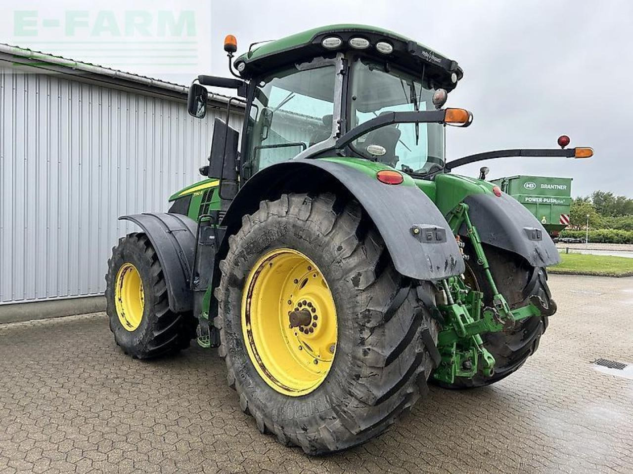 جرار John Deere 7310r: صور 10 جرار John Deere 7310r: صور 10