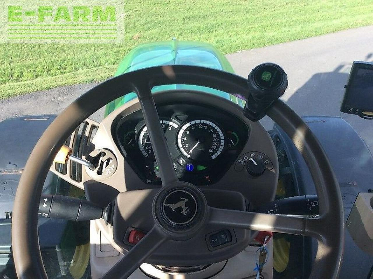 جرار John Deere 7430 premium: صور 19