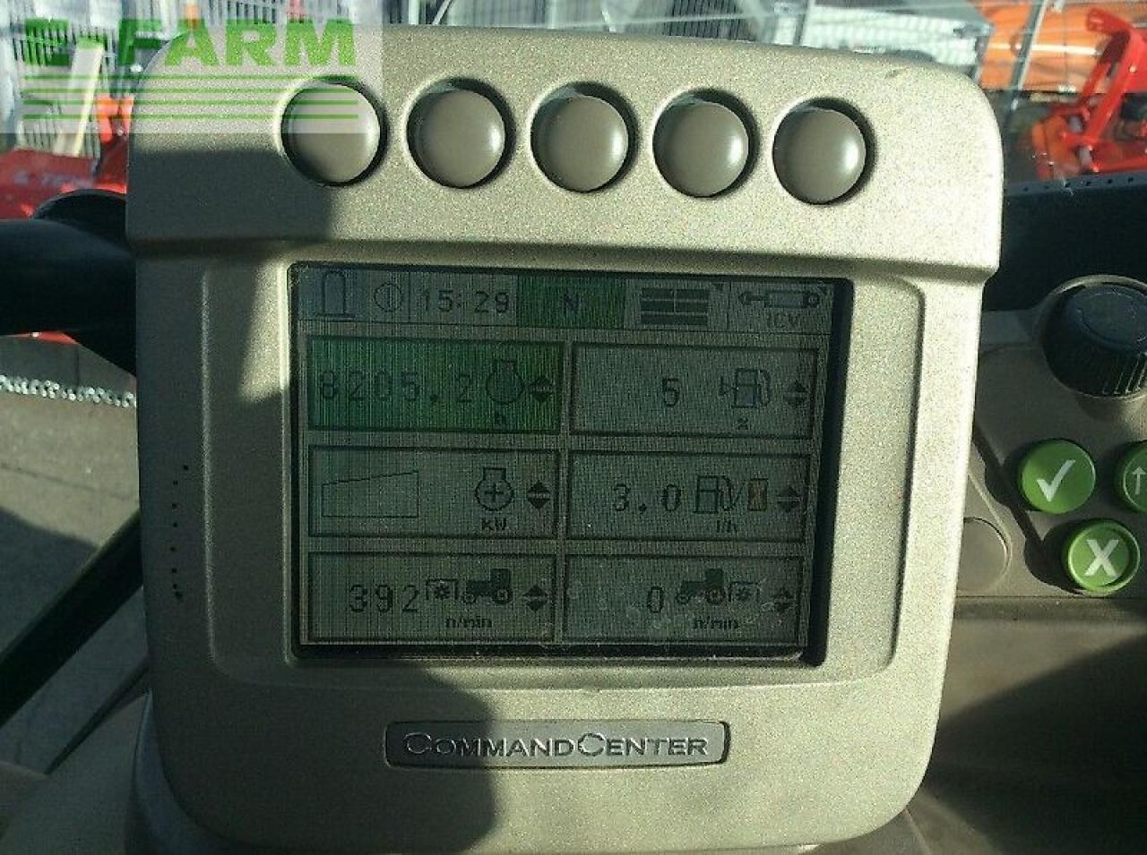 جرار John Deere 7430 premium: صور 20