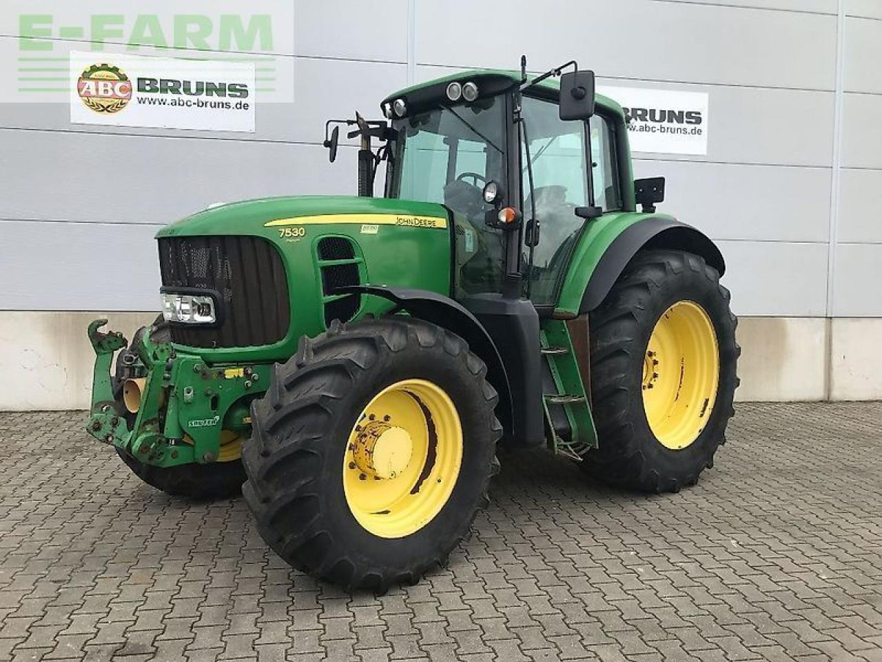 John Deere 7530 - جرار: صور 1 John Deere 7530 - جرار: صور 1
