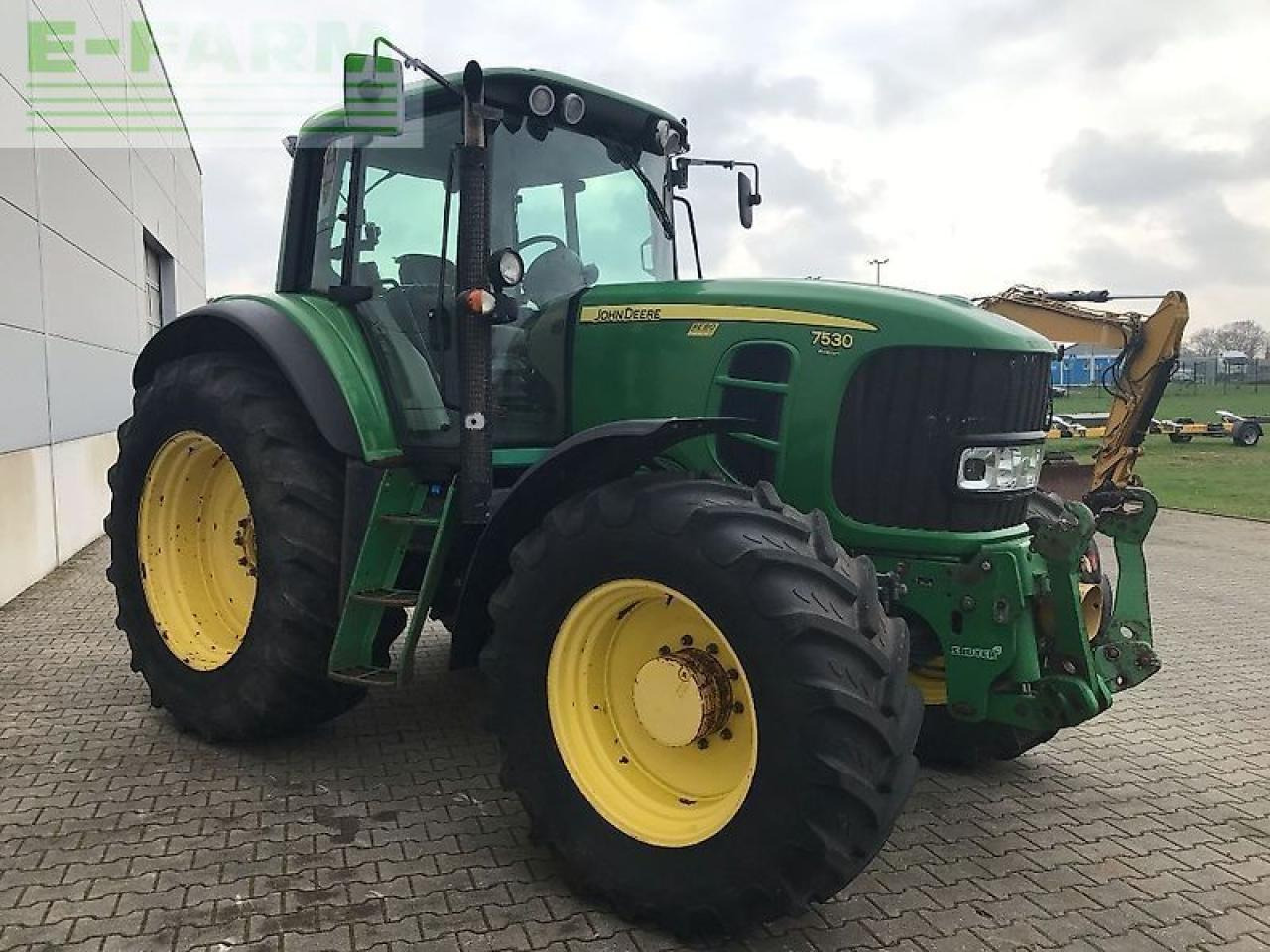 John Deere 7530 - جرار: صور 5 John Deere 7530 - جرار: صور 5