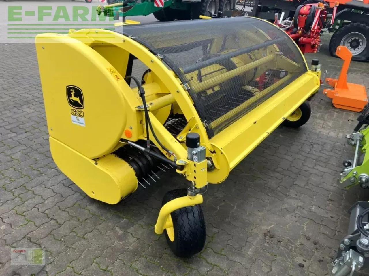 حصادة الأعلاف John Deere 8300i: صور 9