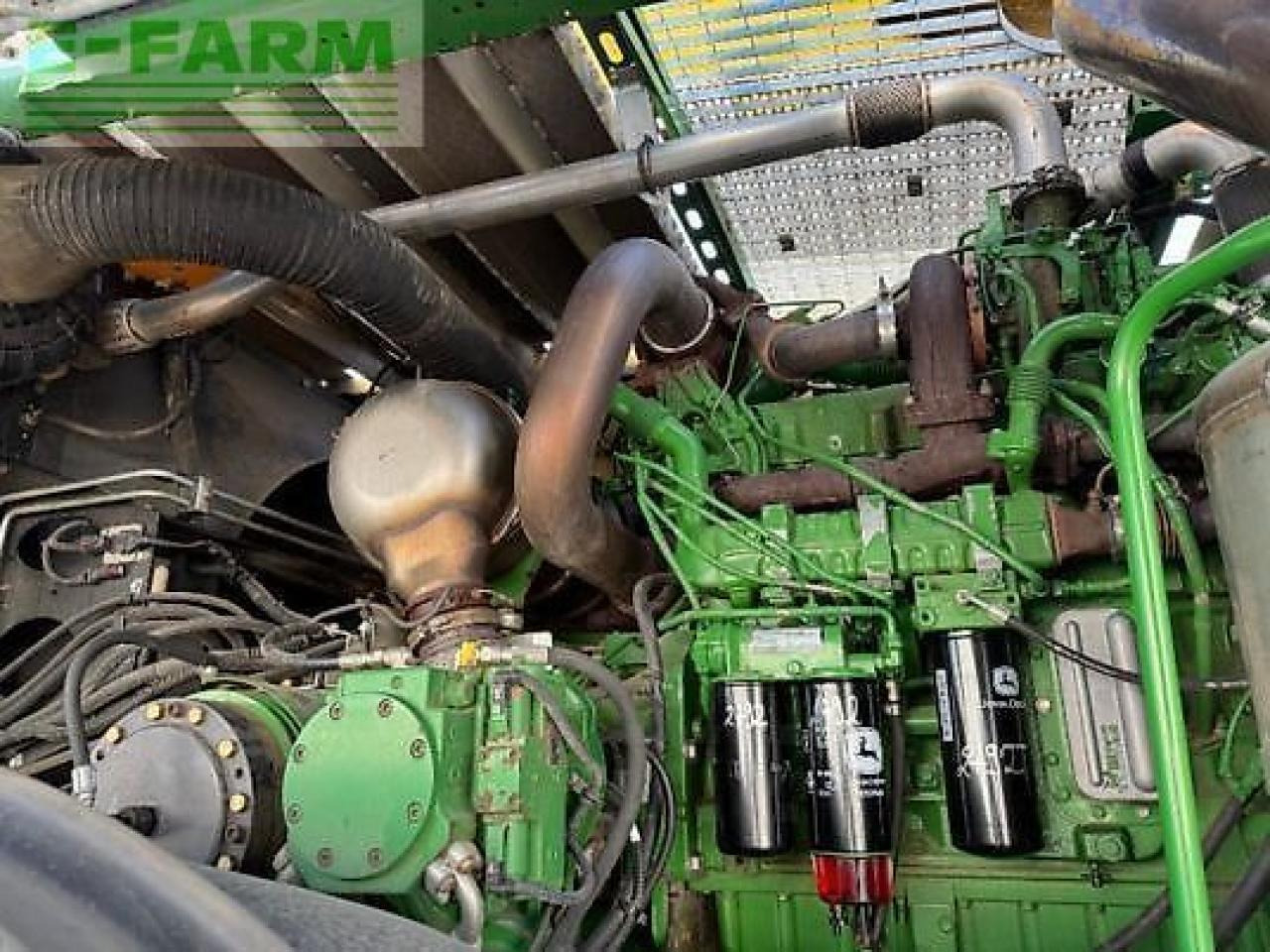 حصادة الأعلاف John Deere 8500: صور 11