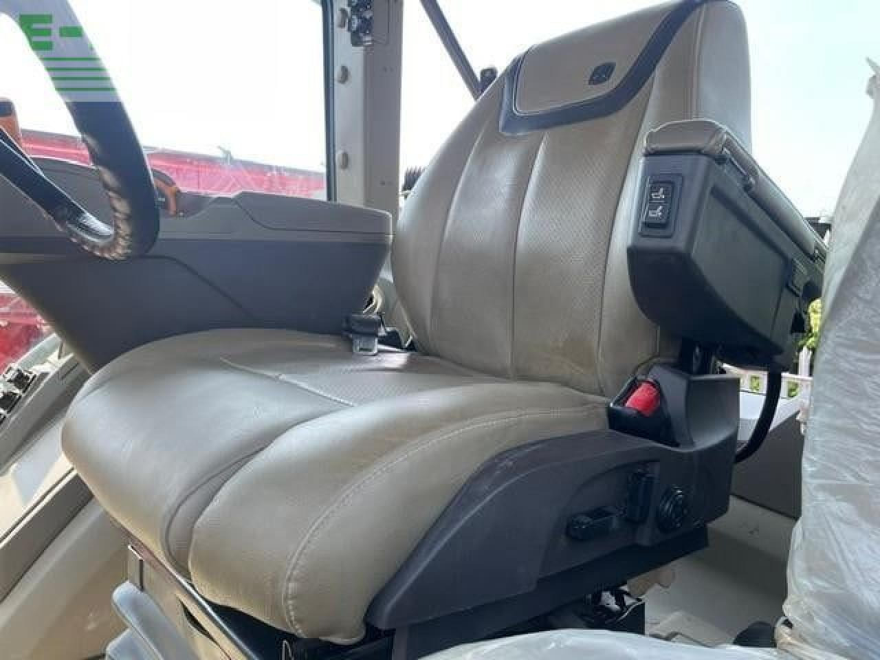 جرار John Deere 8RX 410: صور 19