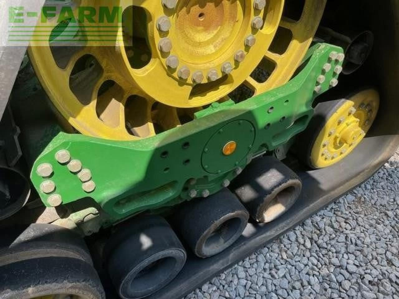 جرار John Deere 8RX 410: صور 24