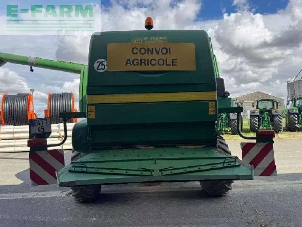 حصادة شاملة John Deere 9640 wts: صور 7
