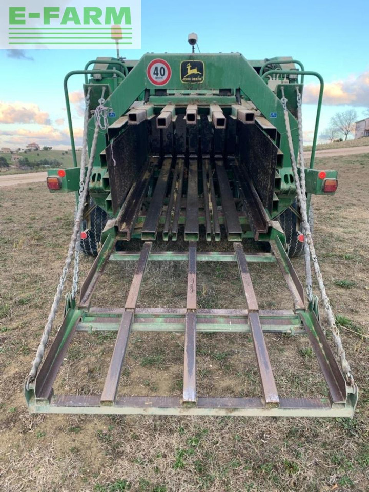 John Deere John Deere 690 - مكبس البالات المستطيله: صور 5 John Deere John Deere 690 - مكبس البالات المستطيله: صور 5
