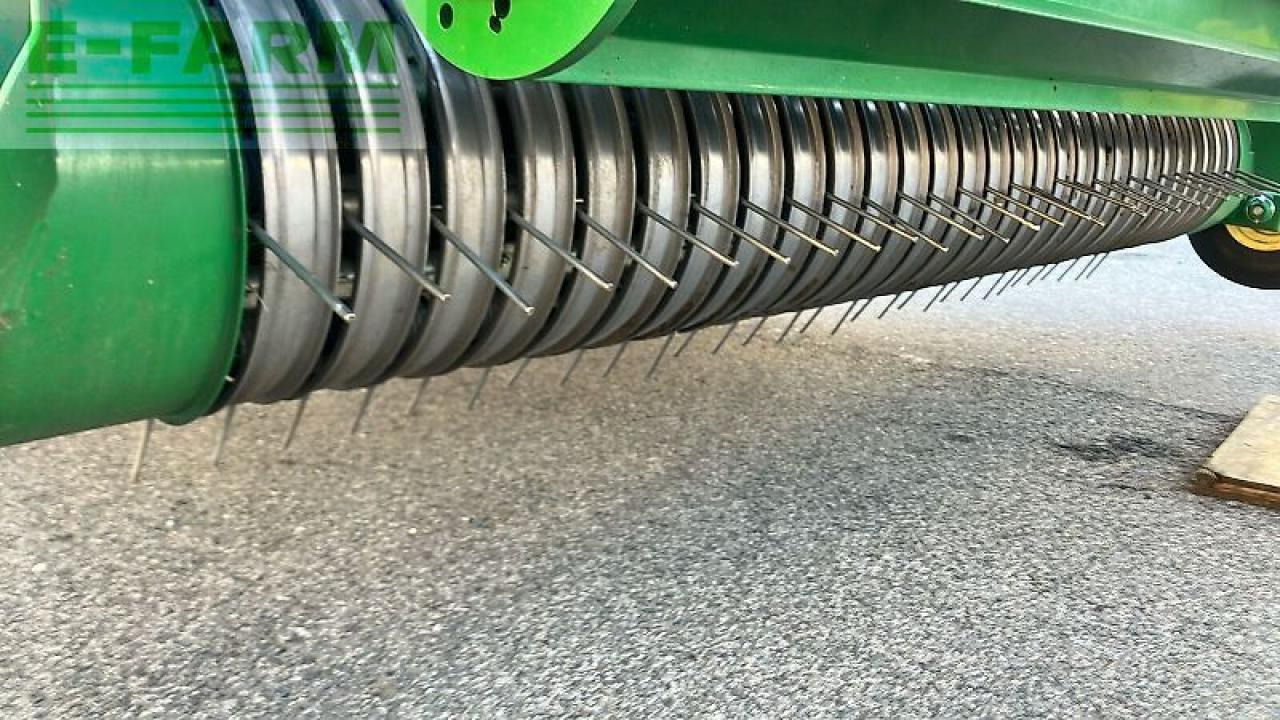 مكبس البالات المستطيله John Deere f441r hc 25: صور 8