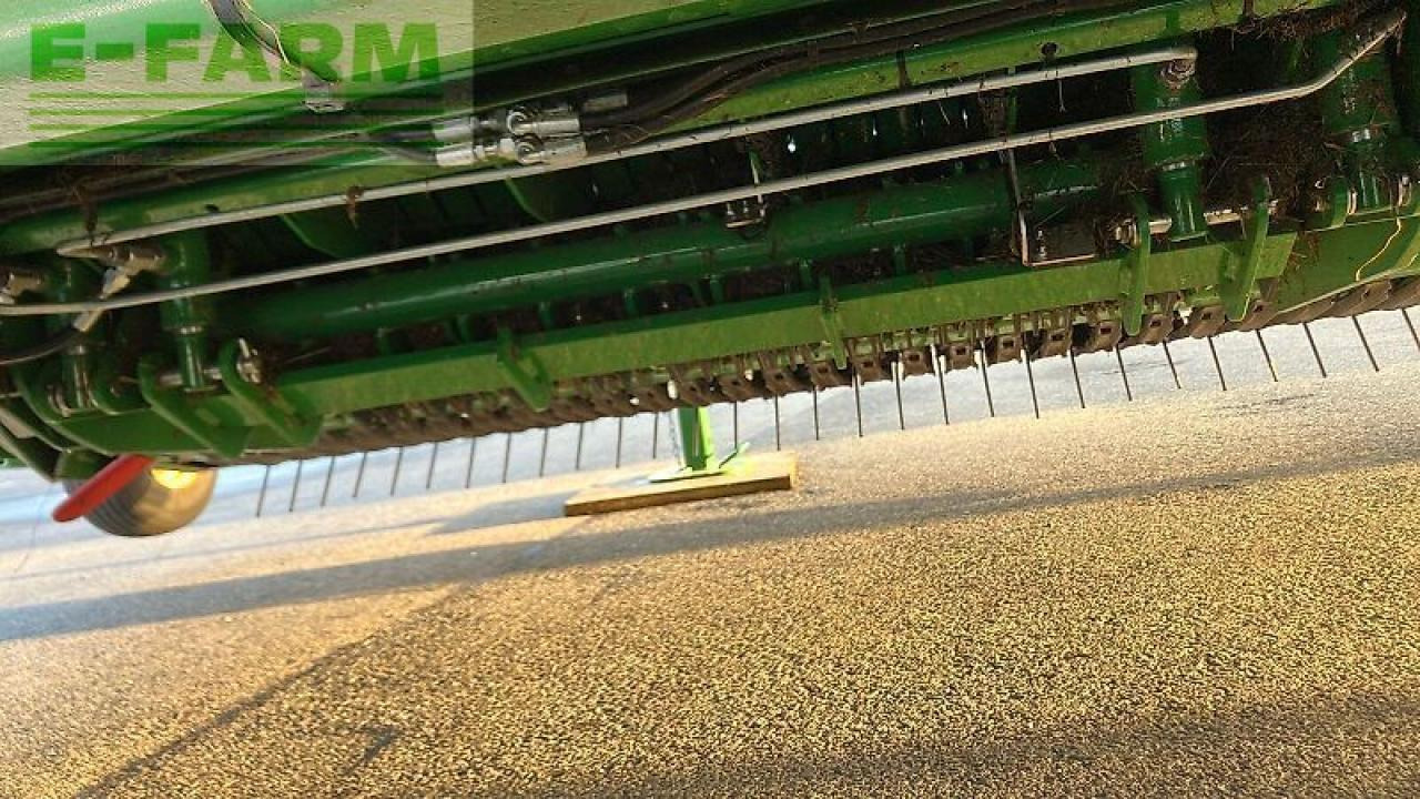 مكبس البالات المستطيله John Deere f441r hc 25: صور 11