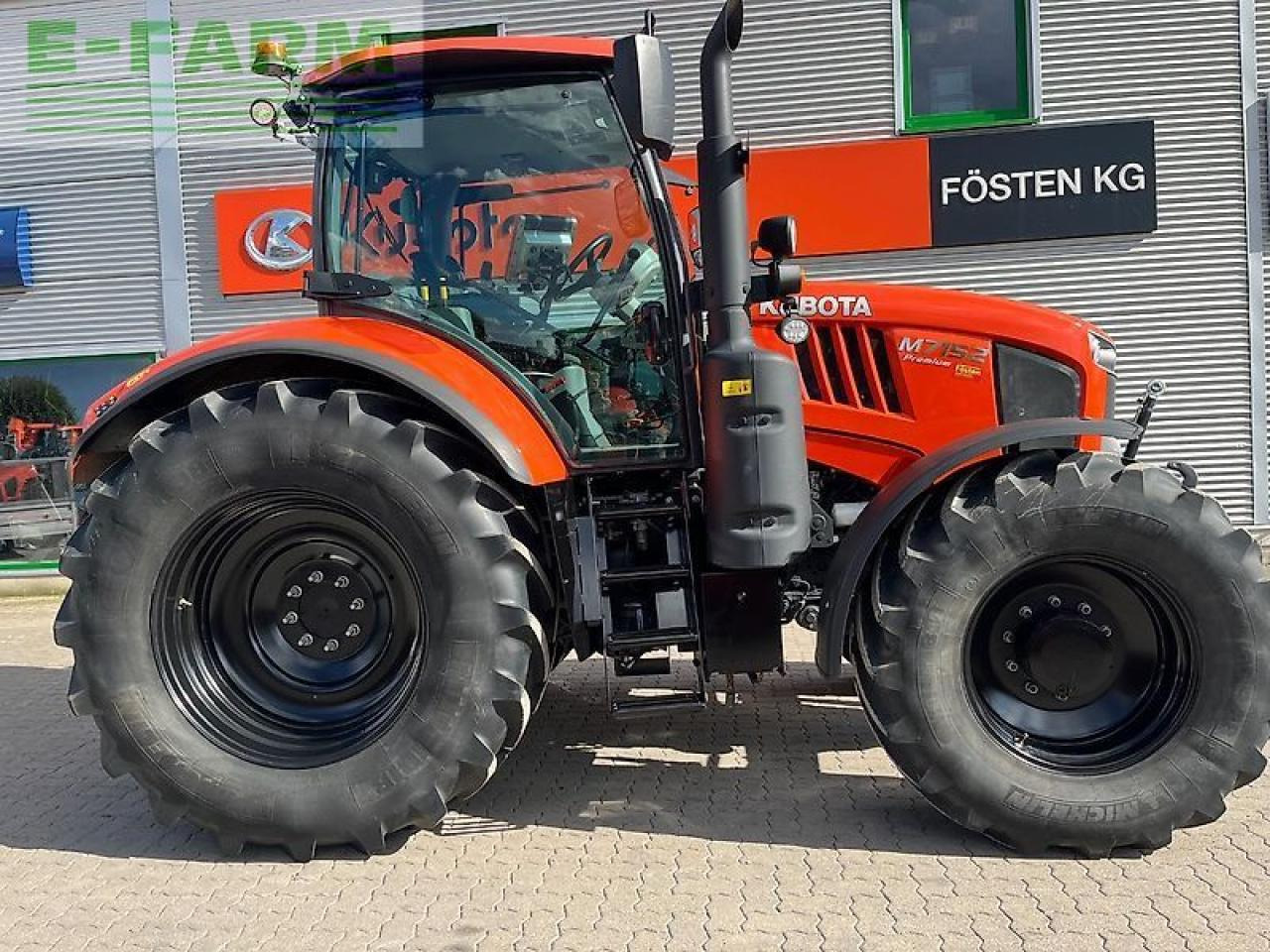 Kubota m7152 kriechgang - جرار: صور 1 Kubota m7152 kriechgang - جرار: صور 1