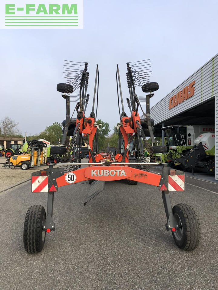 Kubota ra 2072 - لمّامَة القش: صور 4 Kubota ra 2072 - لمّامَة القش: صور 4