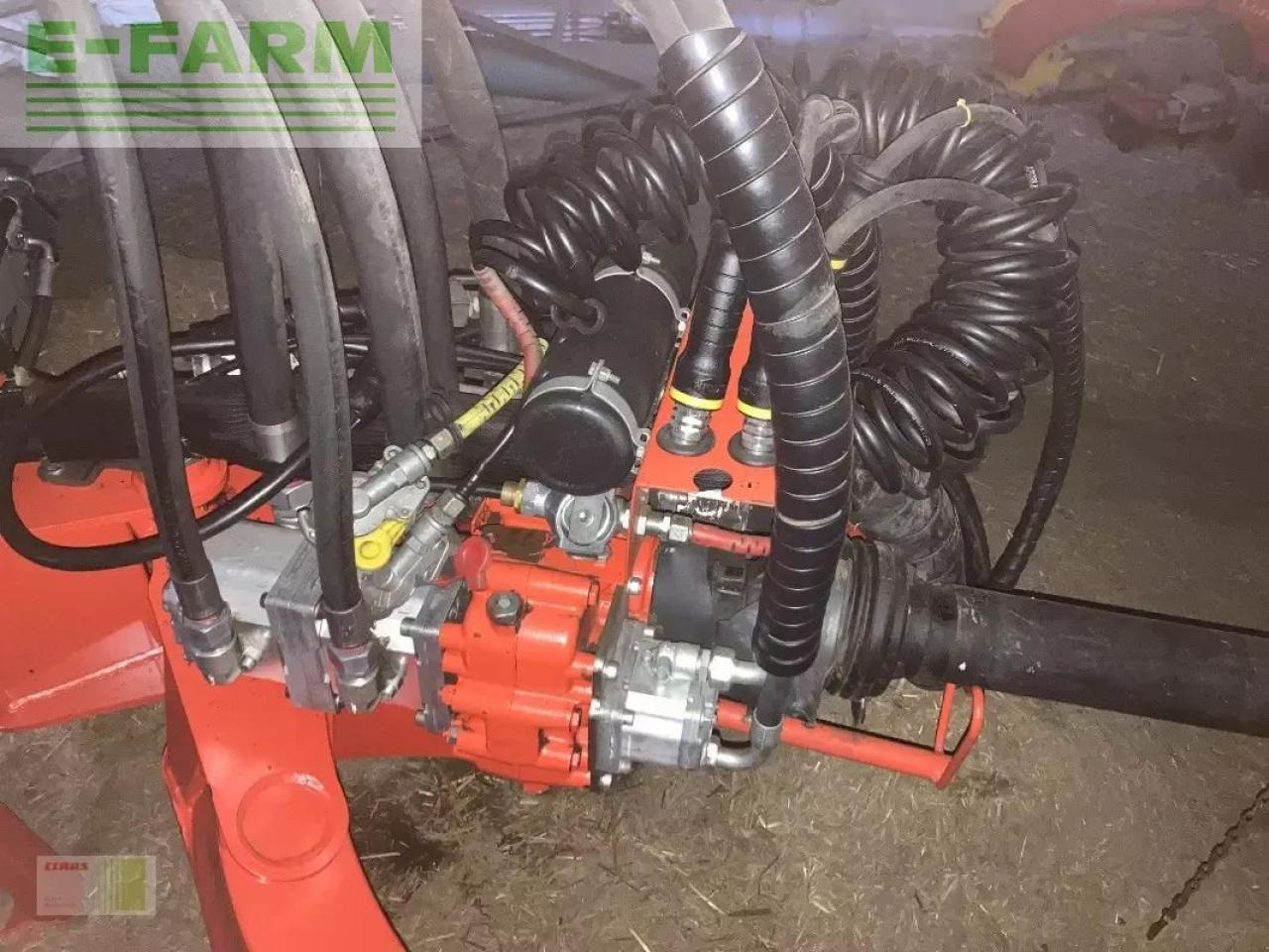 Kuhn ga 13131 - لمّامَة القش: صور 3 Kuhn ga 13131 - لمّامَة القش: صور 3