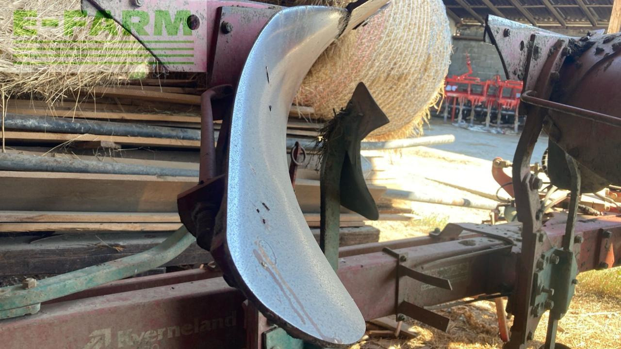 محراث Kverneland LB 100: صور 9