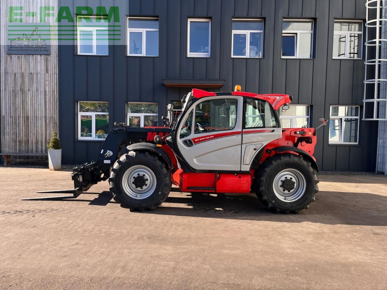 Manitou MLT 840 - رافعة تلسكوبية: صور 1 Manitou MLT 840 - رافعة تلسكوبية: صور 1