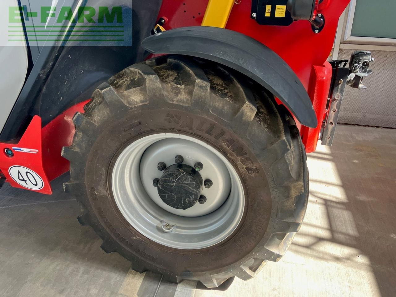 رافعة تلسكوبية Manitou Teleskoplader MLT 635 Premium: صور 7