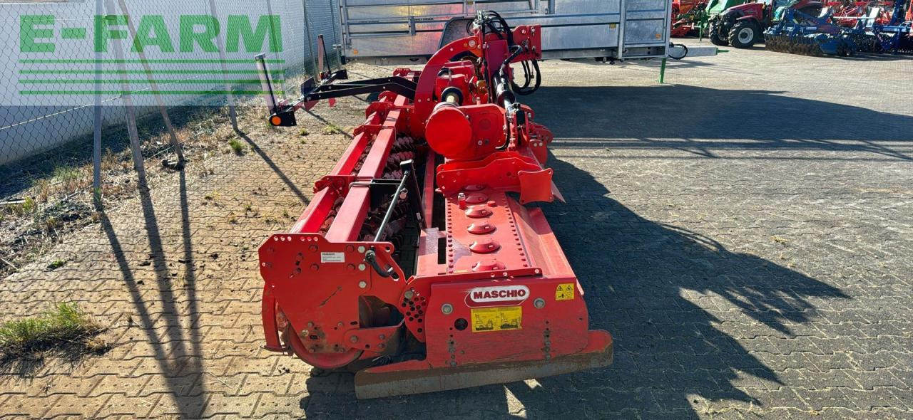Maschio Toro 7000 - ال معدات حراثه: صور 5 Maschio Toro 7000 - ال معدات حراثه: صور 5