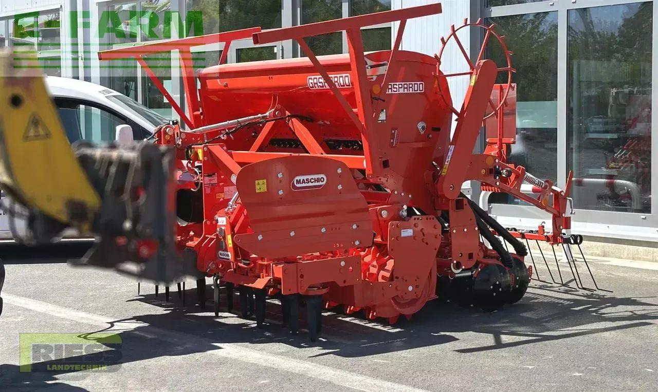 Maschio dc-classic 2500 + dama 250 20 corex - ال معدات حراثه: صور 1 Maschio dc-classic 2500 + dama 250 20 corex - ال معدات حراثه: صور 1
