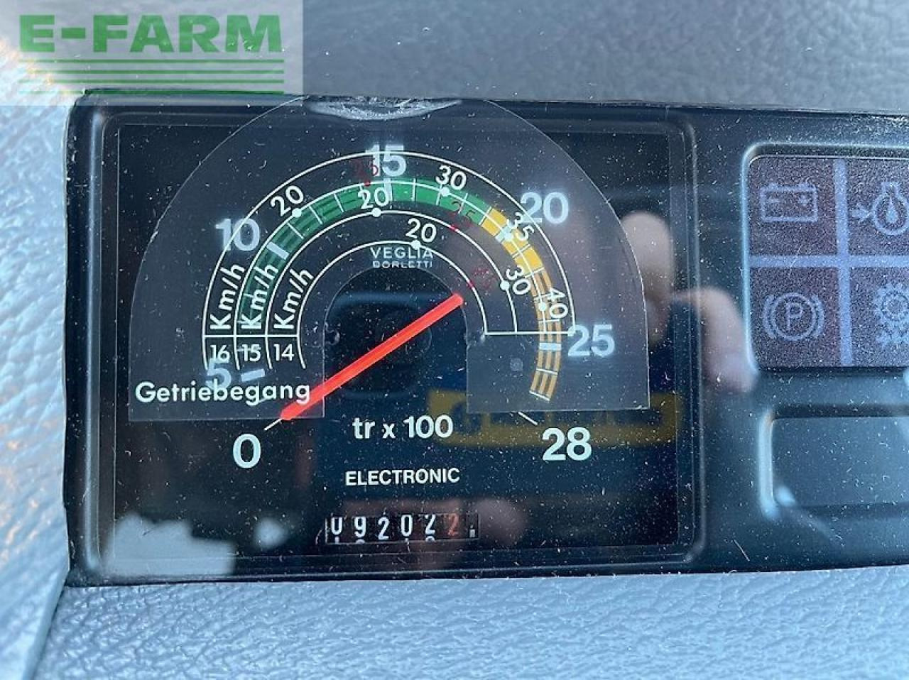 جرار Massey Ferguson 3085 e: صور 7 جرار Massey Ferguson 3085 e: صور 7