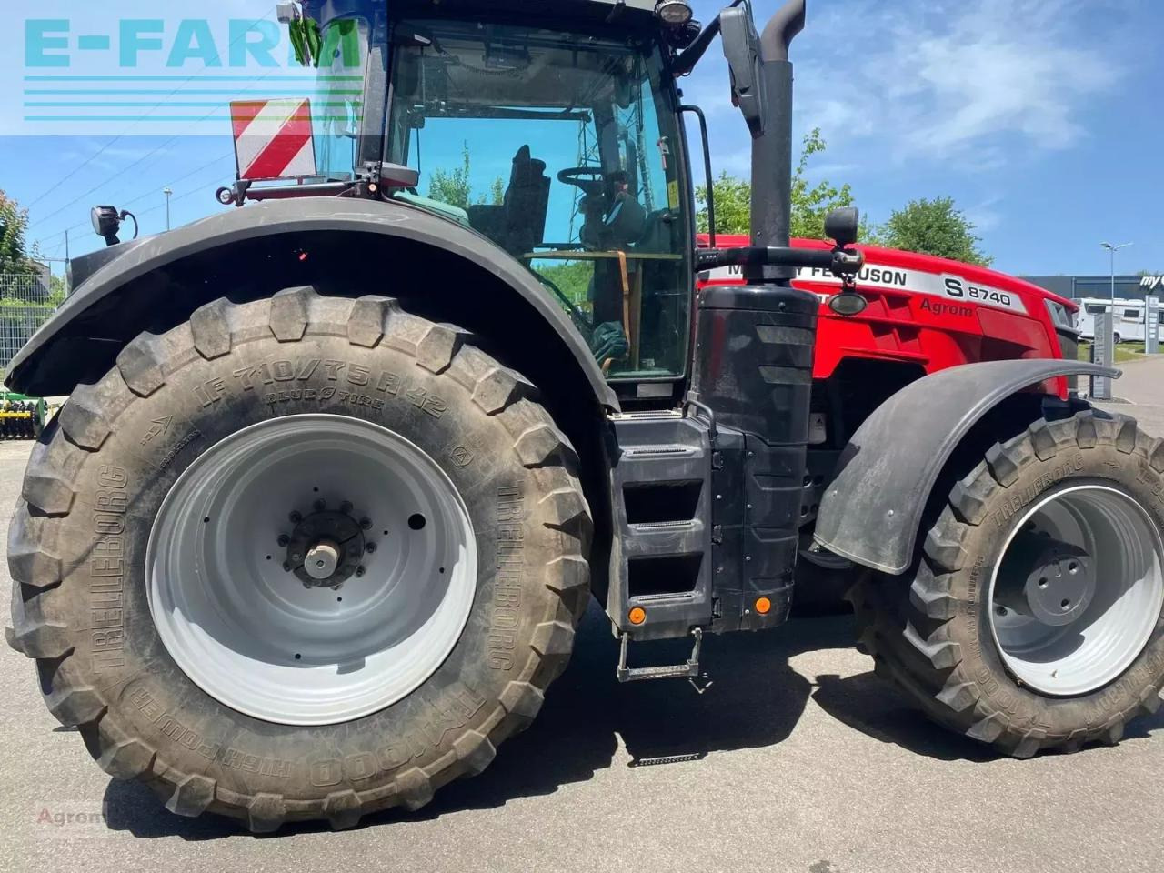 Massey Ferguson 8740 s dyna vt exclusive Exclusive - جرار: صور 3 Massey Ferguson 8740 s dyna vt exclusive Exclusive - جرار: صور 3