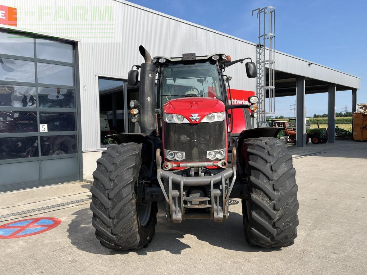 جرار Massey Ferguson mf 8670 dyna-vt: صور 8 جرار Massey Ferguson mf 8670 dyna-vt: صور 8