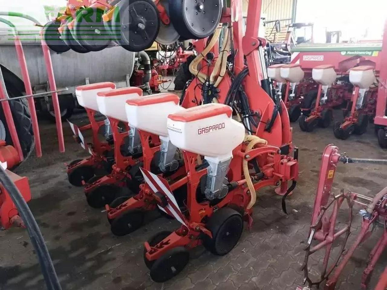 Mustang manta 8-reihige einzelkornsämaschine - وضع البذور فى خطوط: صور 4 Mustang manta 8-reihige einzelkornsämaschine - وضع البذور فى خطوط: صور 4