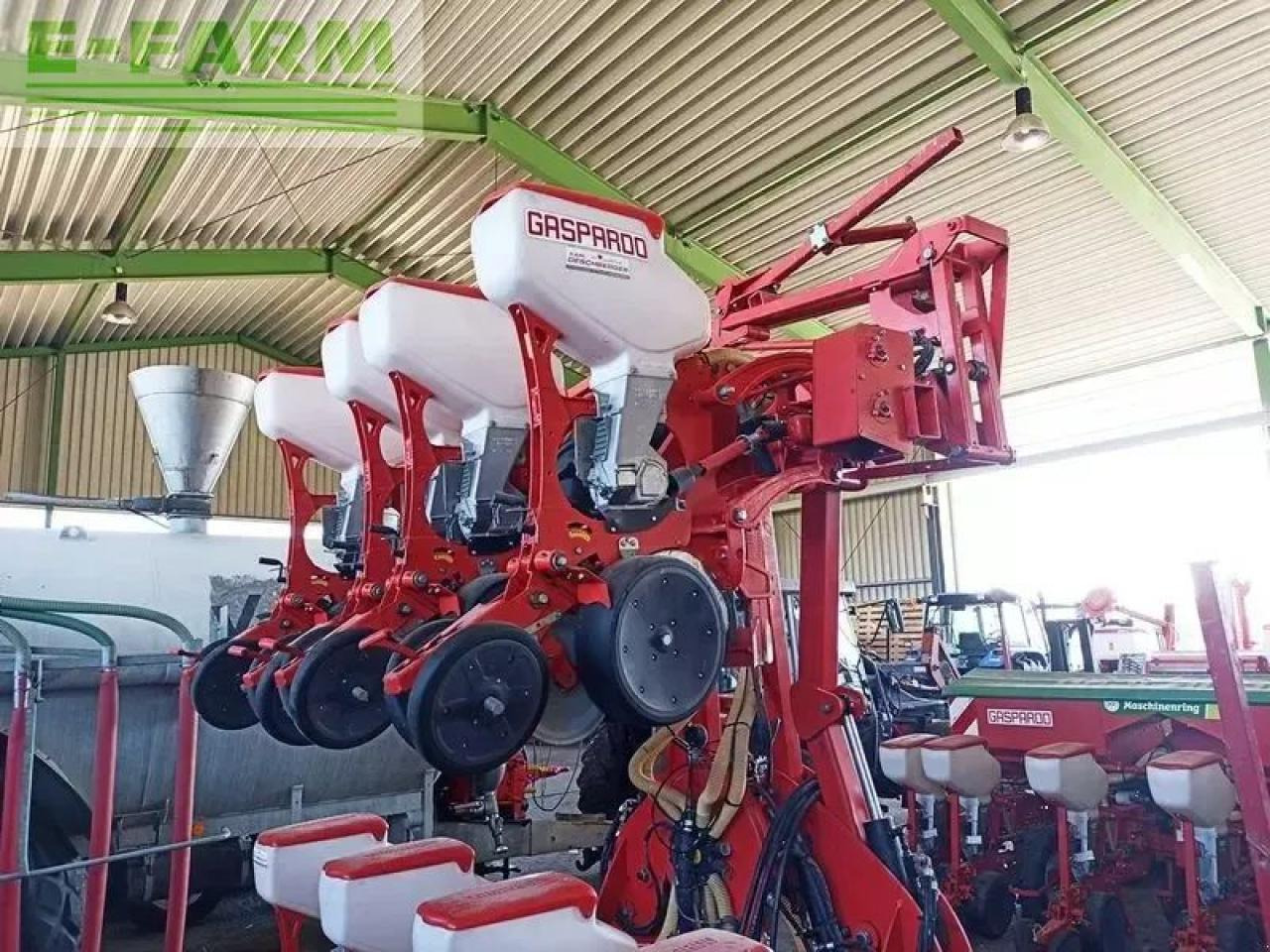 Mustang manta 8-reihige einzelkornsämaschine - وضع البذور فى خطوط: صور 5 Mustang manta 8-reihige einzelkornsämaschine - وضع البذور فى خطوط: صور 5