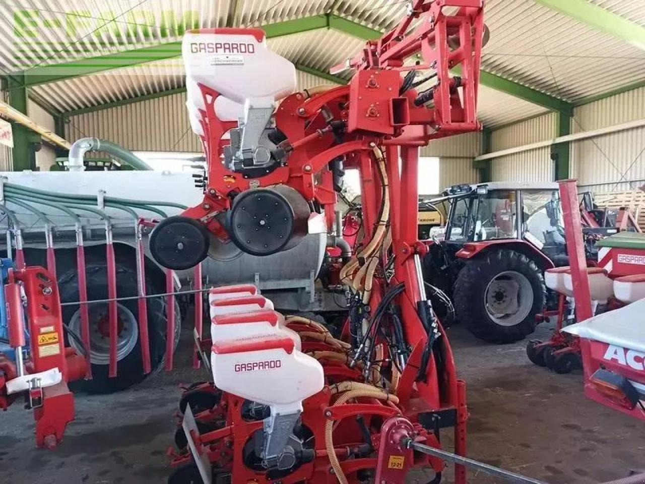 Mustang manta 8-reihige einzelkornsämaschine - وضع البذور فى خطوط: صور 3 Mustang manta 8-reihige einzelkornsämaschine - وضع البذور فى خطوط: صور 3