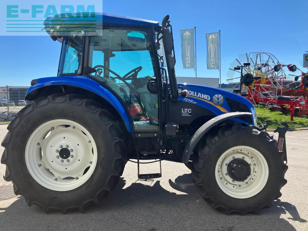 New Holland TD5.85 - جرار: صور 5 New Holland TD5.85 - جرار: صور 5