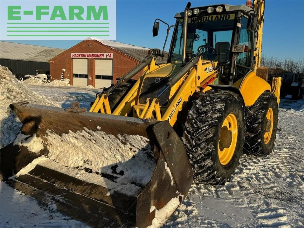 New Holland b115-4ps - جرار: صور 2 New Holland b115-4ps - جرار: صور 2