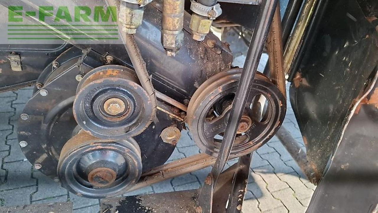 حصادة شاملة New Holland cx 840: صور 11 حصادة شاملة New Holland cx 840: صور 11