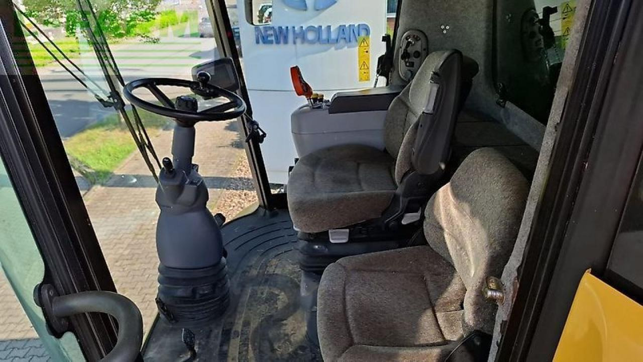 حصادة شاملة New Holland cx 840: صور 6 حصادة شاملة New Holland cx 840: صور 6