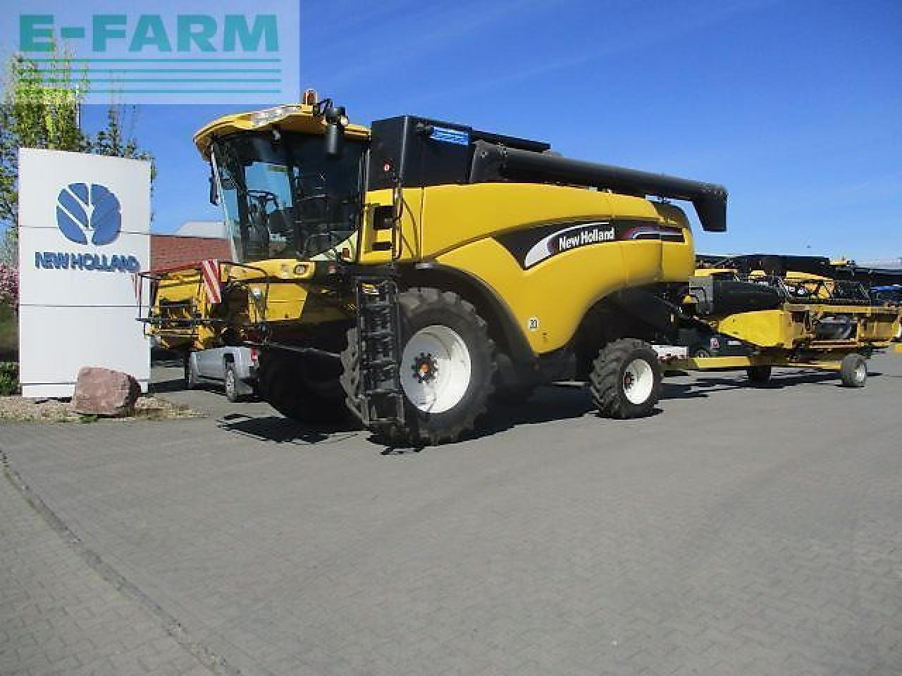 New Holland cx740 / cx 740 - حصادة شاملة: صور 1 New Holland cx740 / cx 740 - حصادة شاملة: صور 1