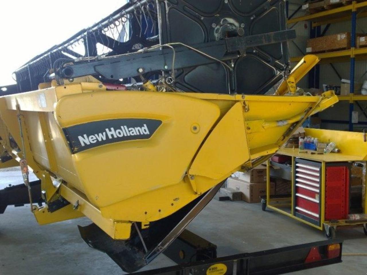 New Holland schneidwerk 7,32 m - حصادة شاملة - الرأس: صور 4 New Holland schneidwerk 7,32 m - حصادة شاملة - الرأس: صور 4