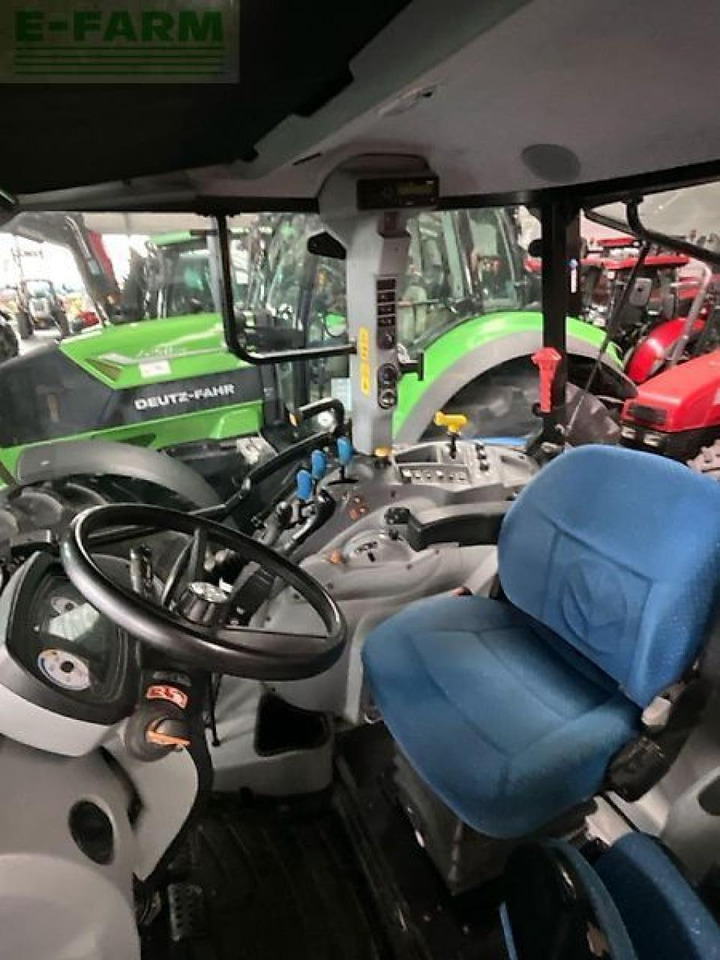 New Holland t 5.105 electro command - جرار: صور 5 New Holland t 5.105 electro command - جرار: صور 5